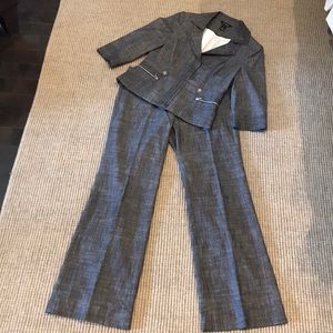 White House Black Market 2 piece Suit